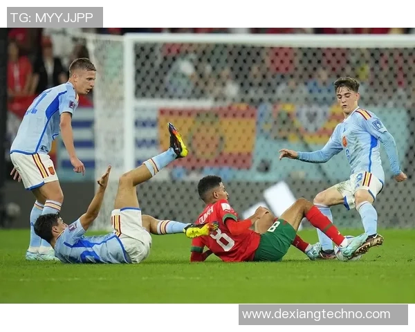 加维引领新时代足球潮流展现年轻力量与无限可能 加维引领新时代足球潮流展现年轻力量与无限可能