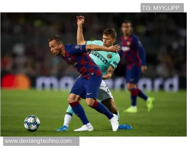 克罗斯的足球之路：从天赋少年到世界级中场大师的成长历程