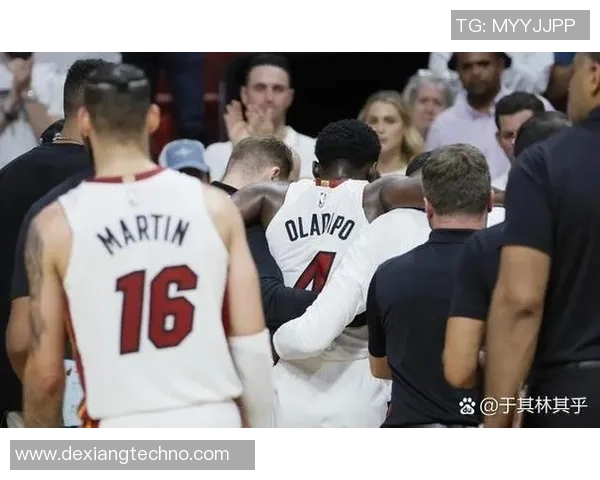 卡尔特人勇士激战再续NBA赛场巅峰对决引发球迷热议