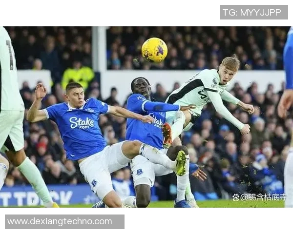 第16轮英超激战埃弗顿主场迎战强敌切尔西争夺宝贵积分